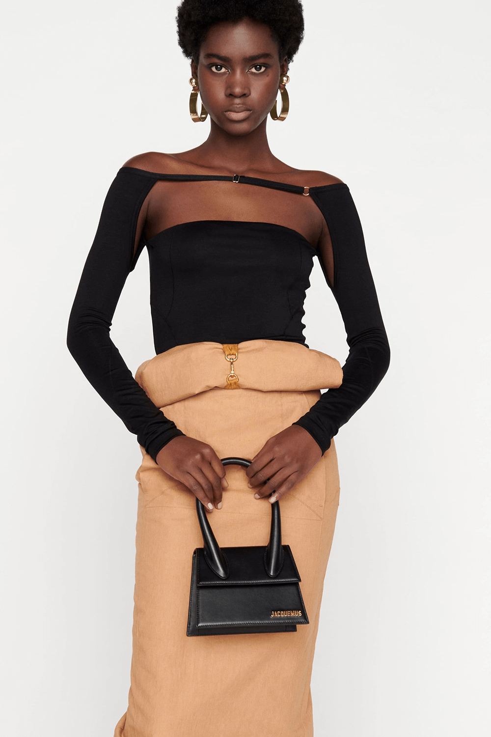 תמונת כל הלוק של Le Chiquito Moyen in Black